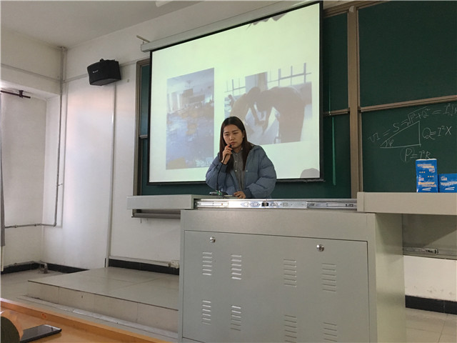 【完满班级】雷锋情 公益行——涉外1601班、英语1702班、英语1703班4月完满班级活动