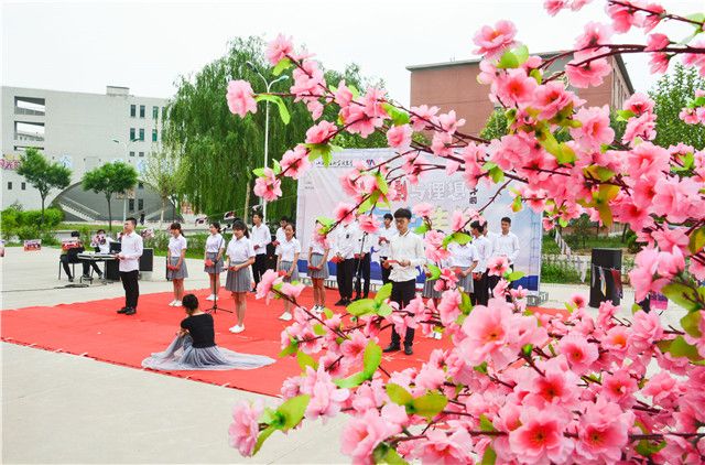 【戏剧节】心魂如火燎原 生命如歌沉淀——箕城书院戏剧节朗诵专场