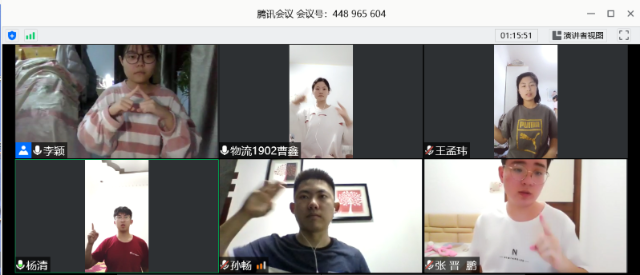 百花齐放点亮青春 情抒梦想“漾”动盛夏——经济与管理学院助力第八届“魅夜乌马河”校园戏剧节预热准备