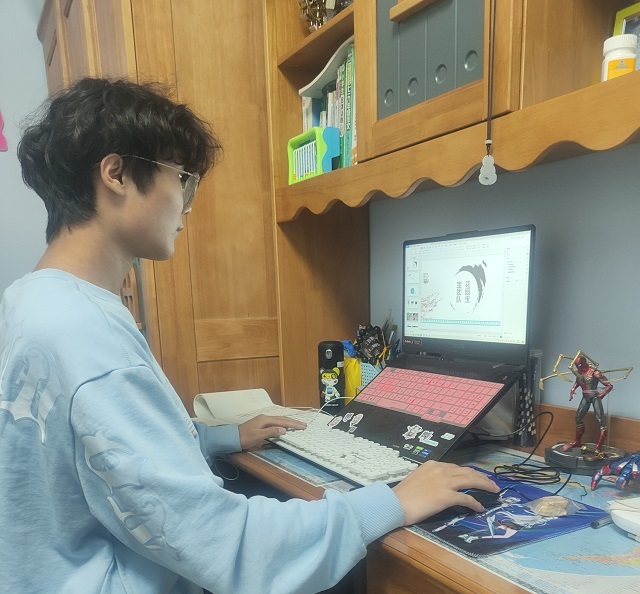 【1+1>2】“秀”出风采 解锁创意的另类“打开方式”——经管&青藤联合举办 2022“‘秀’出我的样”创意大赛决赛