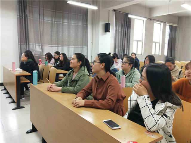 【完满班级】奉献爱心  温暖你我——淬炼商学院三月完满班级主题活动（三十六）