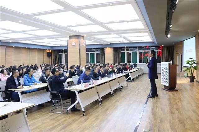 【信院力量·团学信息中心】梦在寒冬 用汗水书写足迹