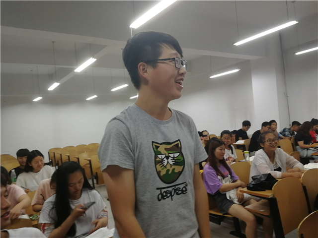 【主题团日】不忘初心跟党走  牢记使命勇担当