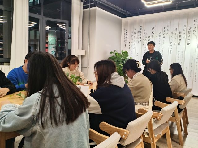 以“更新”状态 迎接崭新“未来”——上河书院举办“大咖集结号”系列活动