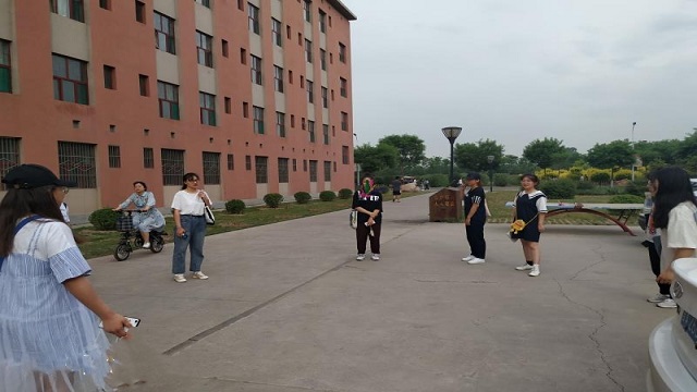 【完满班级】一踢知高下——毽球大赛——远景1803完满班级活动