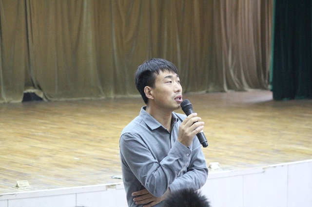 【辅导员说完满】捍卫国防不懈 安全常放心中——食品与环境学院大学生安全教育