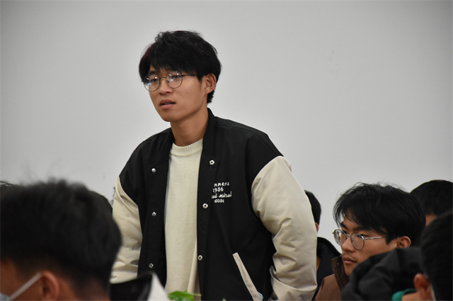 聚焦学生成长需求 焕新升级育人路径——智能工程学院2022-2023学年第一学期完满教育中期座谈会