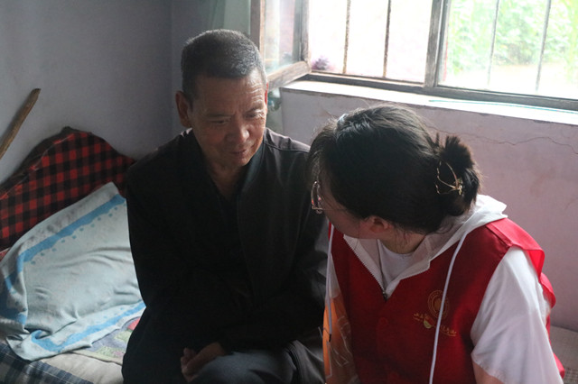 【三下乡】了解党员故事 领略义汉风采——商务英语学院暑期“三下乡”社会实践活动