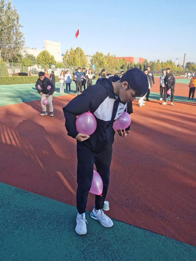 【完满班级】企鹅漫步 团队前行——软件1902班完满班级活动