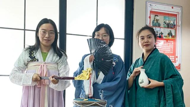 第58期书院说:传统雅韵——衣袂飘 霓裳舞