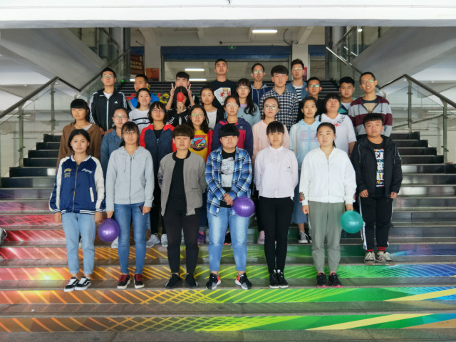 【完满班级】趣味运动会 精彩没个够——淬炼商学院五月完满班级主题活动（三十八）