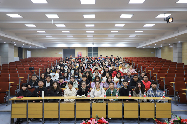 【1＋1＞2】校媒团队成长计划第六课：主题设计+新媒体运营实战技能