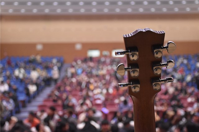 “大冰的小屋·百城百校音乐会”与你一同邂逅民谣