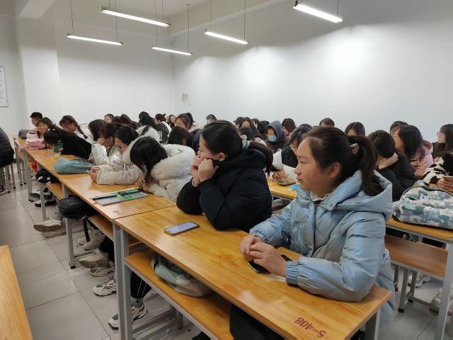 【完满班级】秀出风采 艺鸣惊人——食品与环境学院食安2101班完满班级活动