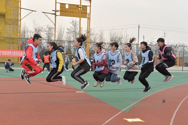 【青马工程】“聚青春”素质拓展大赛熔炼团队 突破自我