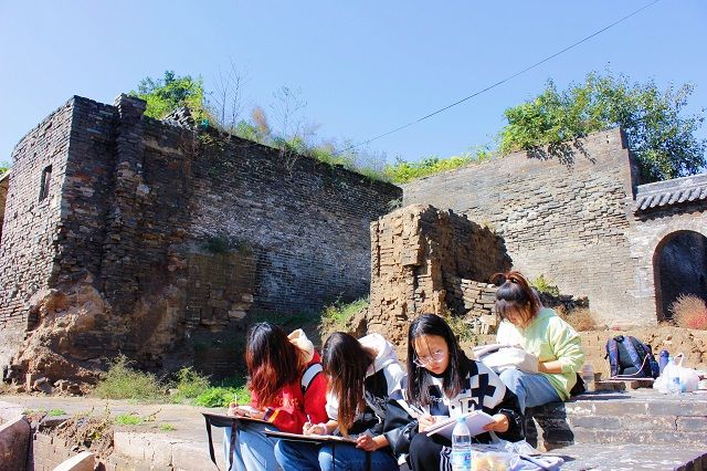 艺术传媒学院2020级视觉传达设计、数字媒体艺术、动画专业写生实践教学活动圆满成功