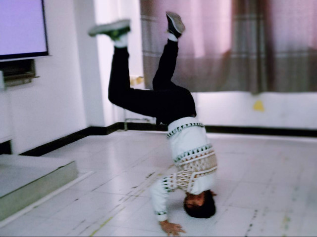 【完满班级】才艺大比拼——淬炼商学院“善”行青春主题活动(六十一)