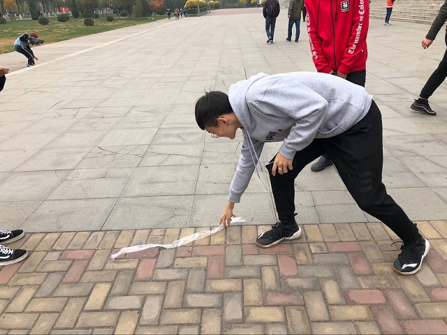 【完满班级】共建生态文明 共享绿色未来——艺术传媒学院环设1801班举办完满班级活动