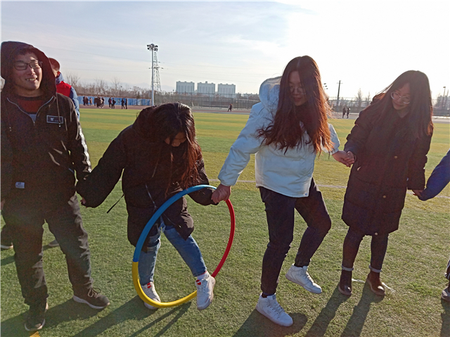 【完满班级】奔跑展青春 网工创辉煌——网工1802班“奔跑吧 同学”活动