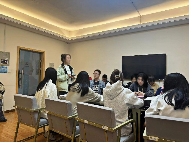 【完满团支部】筑梦迎新 携手共进——淬炼·国际商学院资产2301班完满团支部活动