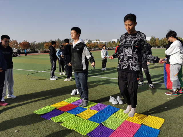 青春总动员 奋进齐攻坚——大数据学院、信息工程学院举办第六届“一路有你”完满总动员活动