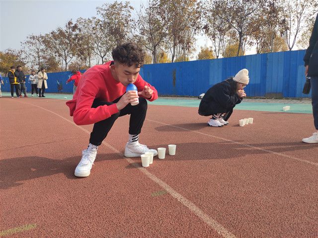 【完满班级】锦志卓越 尚无止境——艺术传媒学院环设1904班举办“锦志卓越，尚无止境”乒乓球趣味赛