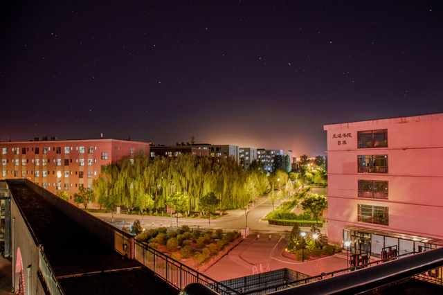 前行第170期:用光影捕捉瞬间 用心灵发现美好