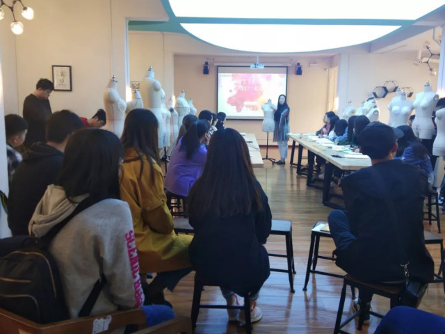 【1+1>2】完满教育与学术教育融合发展 助力学生在乐学创造中成才