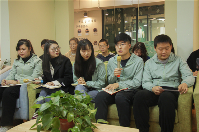 各书院相继召开2020-2021学年第一学期期中座谈会