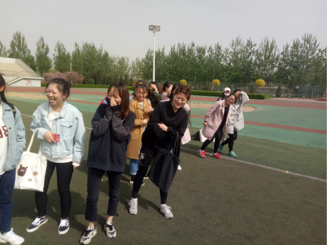 【主题团日】今不负青云之志 存经管赤子之心——经济与管理学院15级举办五四主题团日系列活动