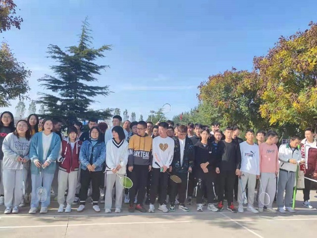 【完满班级】一拍在手 谁与争锋——大数据、信息工程学院软件2101班完满班级活动