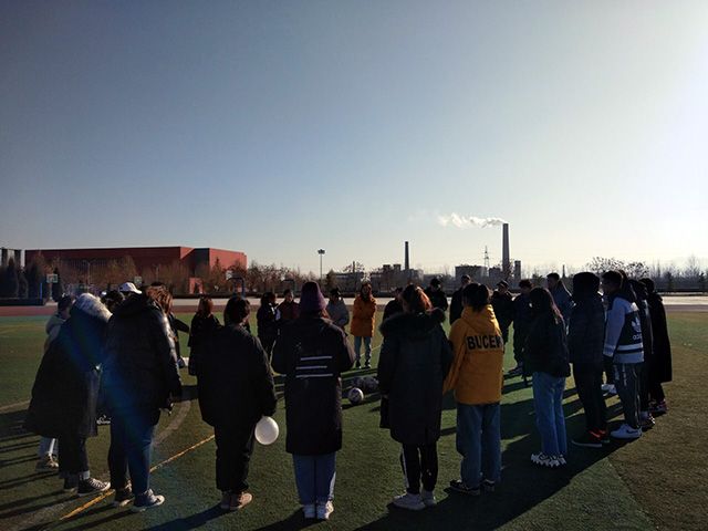 【完满班级】随机应变 活力无限——艺术传媒学院视觉1901班“九龙争珠”趣味赛