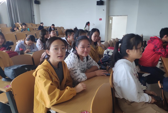 【完满班级】迎风九月 难忘师恩——食品与环境学院2016级生技1602班完满班级活动