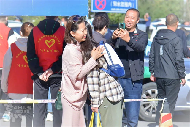 【迎新纪实】怦然“新”动 从遇见迎新志愿者开始