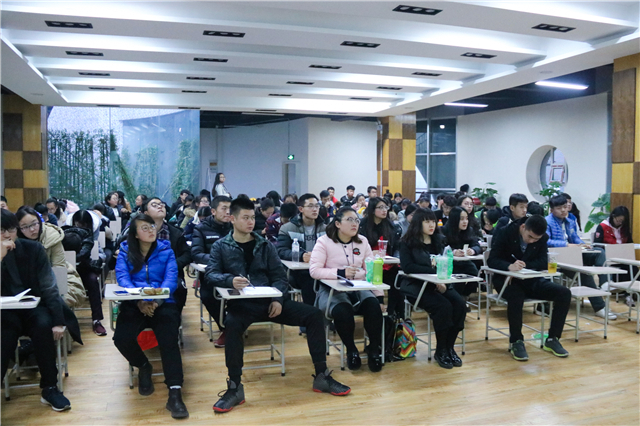 【骨干班】1天 3场心灵盛宴 150余学员共同见证——记完满教育学生骨干培养计划第四期培训班主题讲座