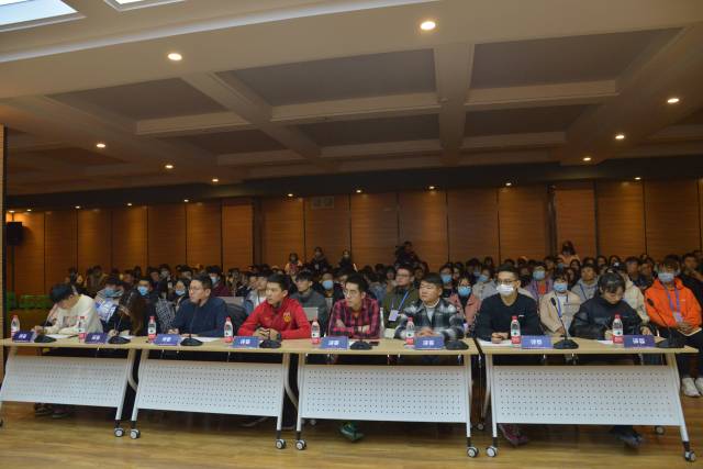 【青马工程】12名骨干班学员化身超级演说家 讲述不凡的2020——第十二期“青马工程”完满教育学生骨干培养计划知行班 系列活动“正能量青春”超级演说家大赛圆满结束