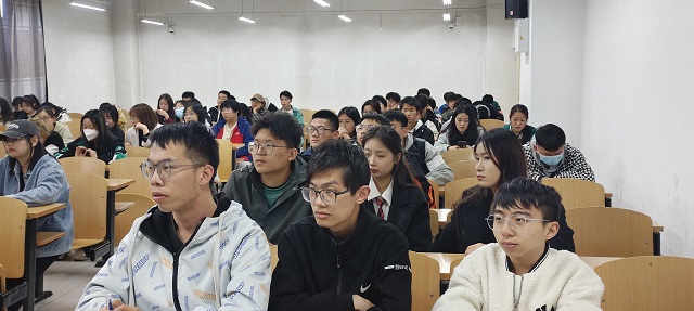 【辅导员说完满】生命之花绚丽 吾辈当以自强——经济与管理学院2022级辅导员说完满活动