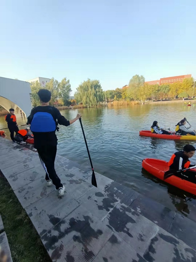 乘风破浪的少年 解锁秋日浪漫——远景学院“青马工程”完满教育学生骨干培养计划第三期体育活动