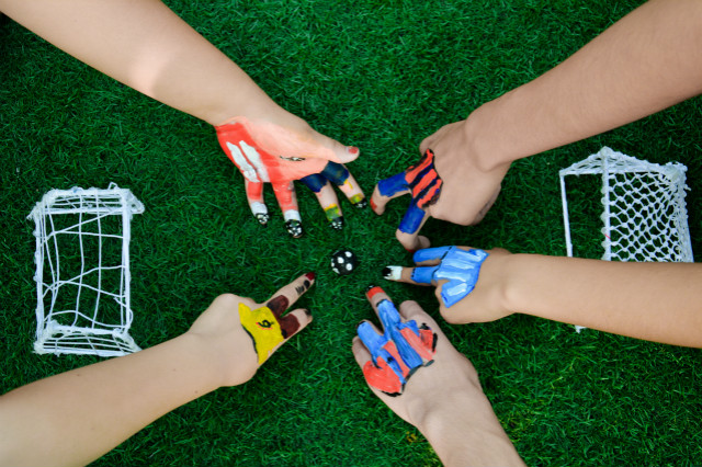 【完满班级】当足球开始动手 玩转跨界——视觉1601班携手乌马河书院举办“信院足球杯”活动