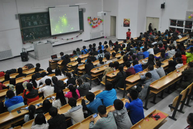 信息工程系第一届“最强天团”魅力宿舍评选大赛顺利举办