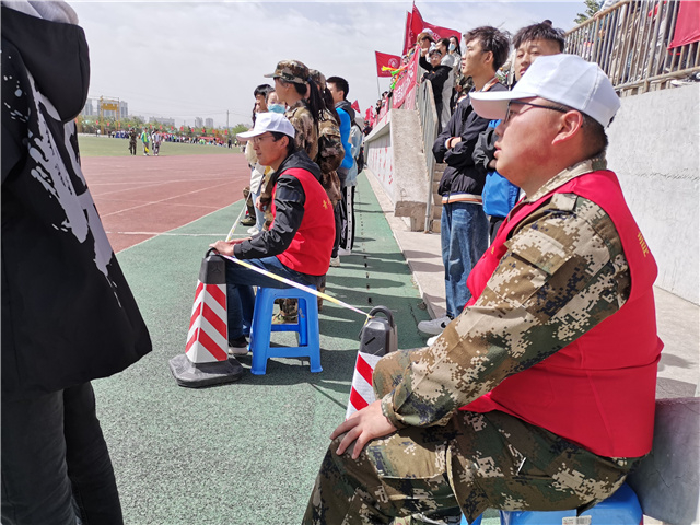 信院“红”人——赛场上的守护者