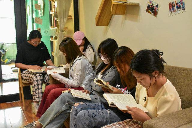 书香陪伴 “悦”读美好——大数据学院、信息工程学院大咖阅读活动