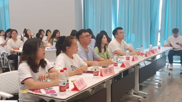 读大咖沐初心 悟精髓致未来——商务英语学院第一届“信息产业大咖传记双语阅读计划·读书报告奖”评选活动