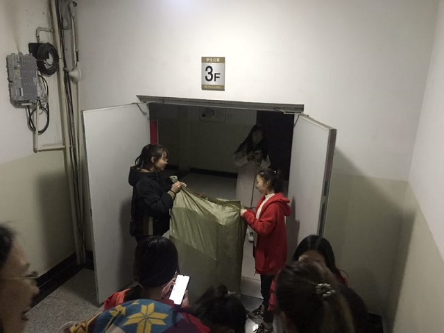 【完满班级】春有春的来意 公益之行——远景1805班举办完满班级活动