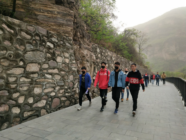 【完满班级】徒步 让心灵邂逅最美的风景——视觉1703、1704完满班级活动