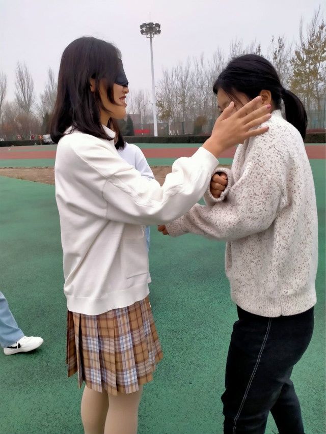 【完满班级】充满激情 丰富自我——外国语言文学系英语2002班、2005班完满班级活动