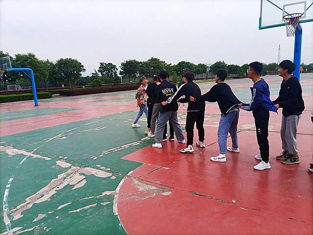 【完满班级】青春活力 趣味游戏——智能工程学院电气2004班完满班级活动