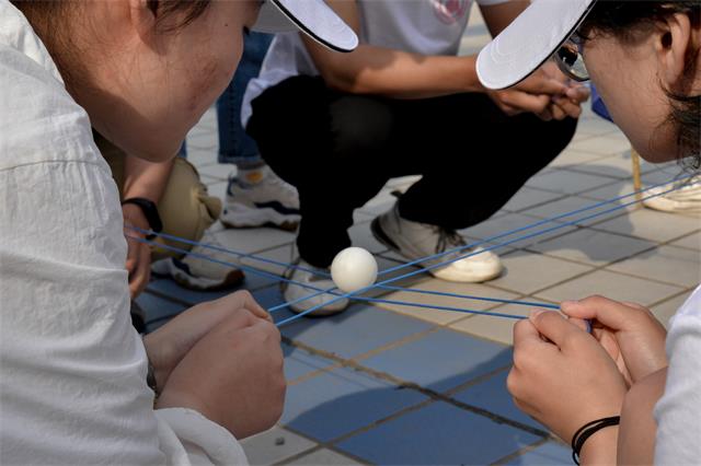 勇迎未知磨难 挑战无悔青春——第十三届“勇者印迹”城市生存挑战赛