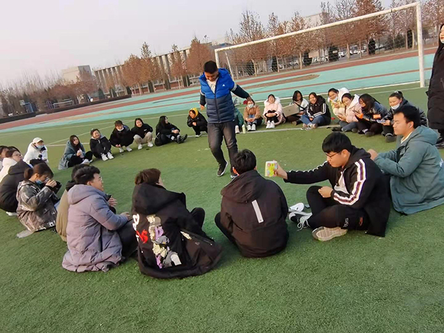 【完满班级】韶华如驶 如烟若梦——经济与管理学院十二月完满班级纪实(三)