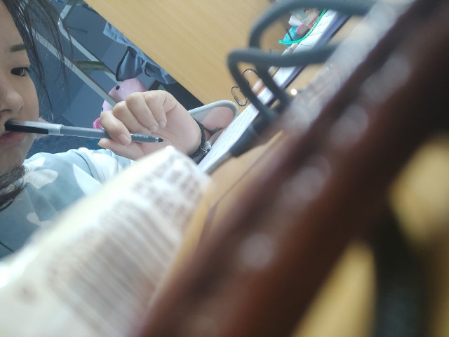 【完满班级】昂首向前 奏响青春旋律——经济与管理学院完满班级活动纪实（十）